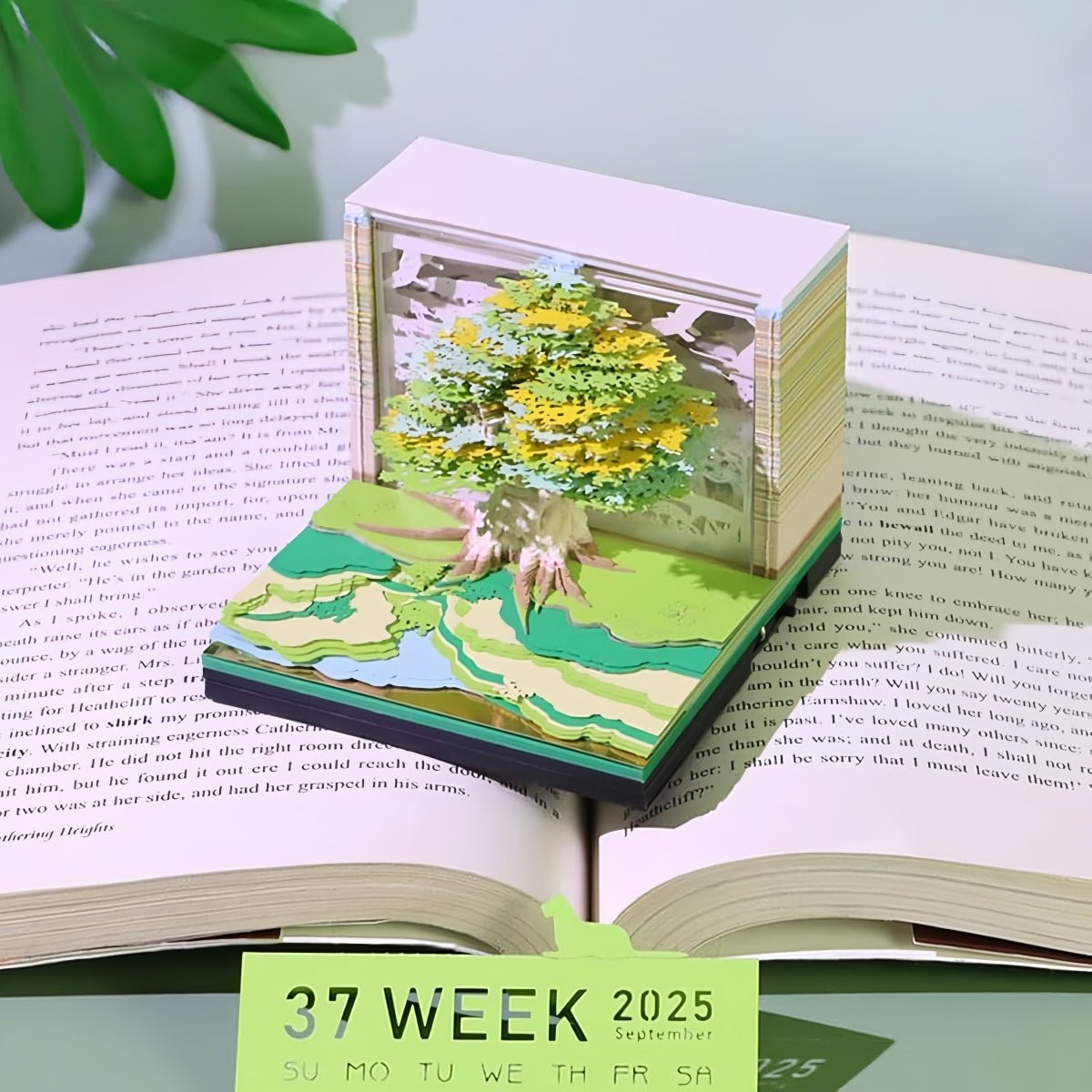 3D Calendar - Tree House D - 3D Calendar